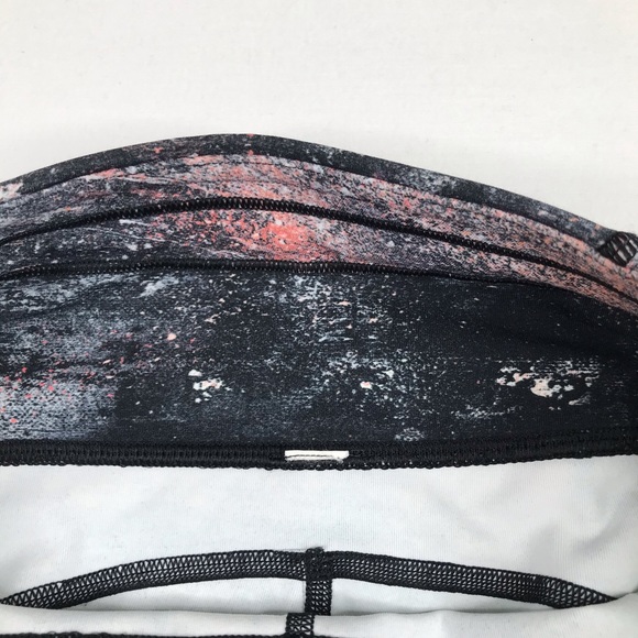 Lululemon Time To Sweat Leggings Sz 4 - Picture 10 of 11